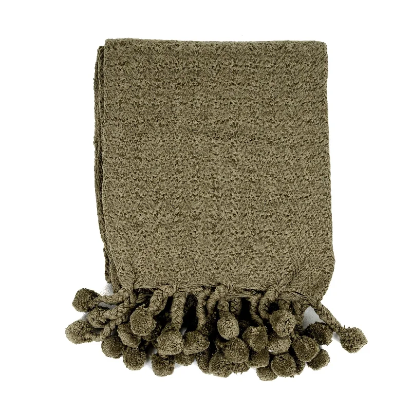 Vesla Cotton Throw with Braided Pom Pom Tassels in Green