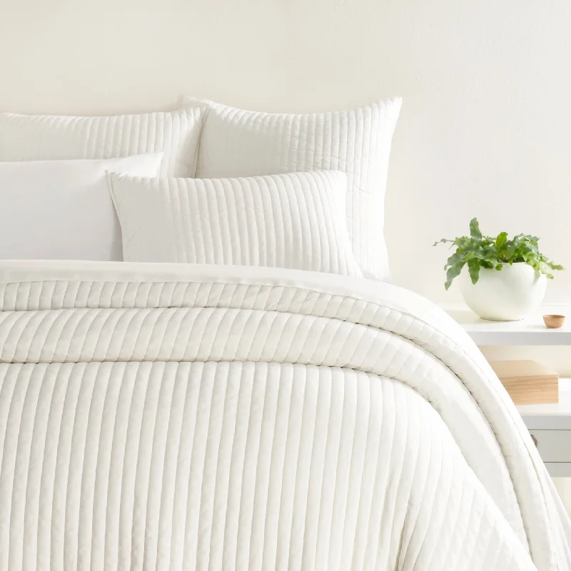 Cozy Cotton Ivory Quilt