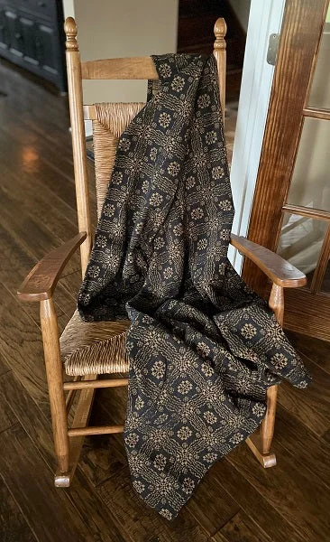 Gettysburg Black/Mustard Throw