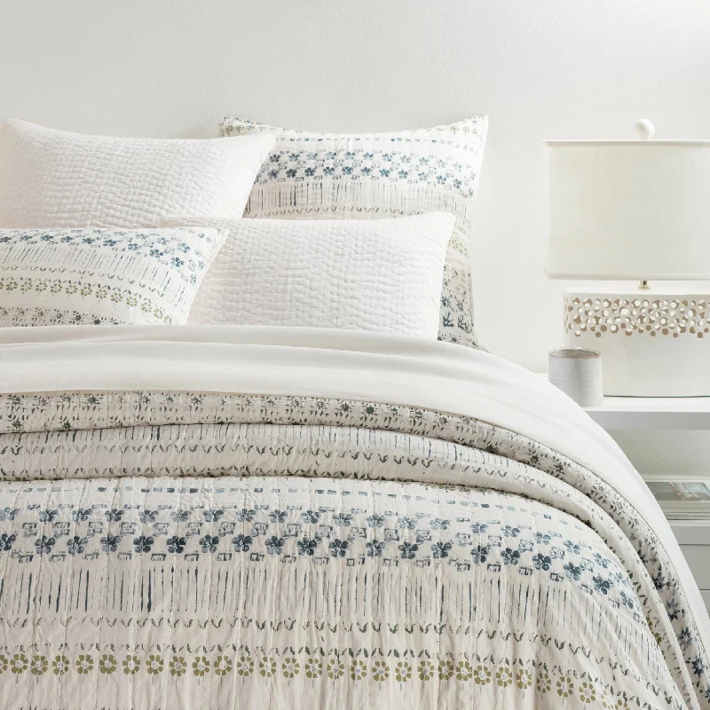 Hawthorn Neutral Coverlet