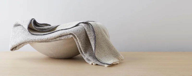 merino & silk light grey throw