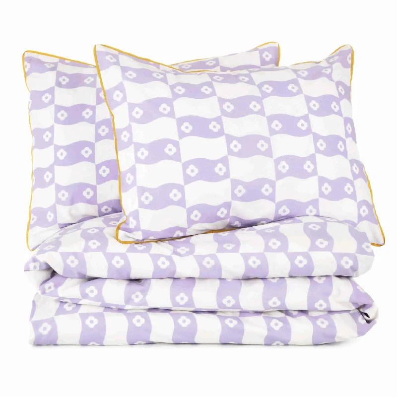 Waves Dusty Lavender Comforter Set from Novogratz by Utica