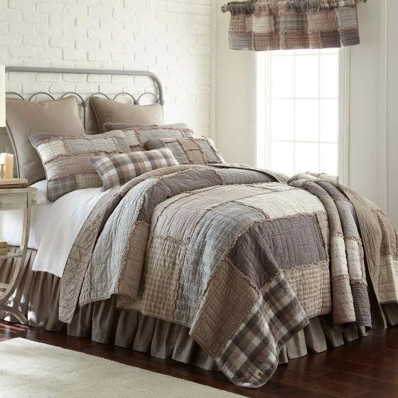 Smoky Cobblestone Quilted Collection