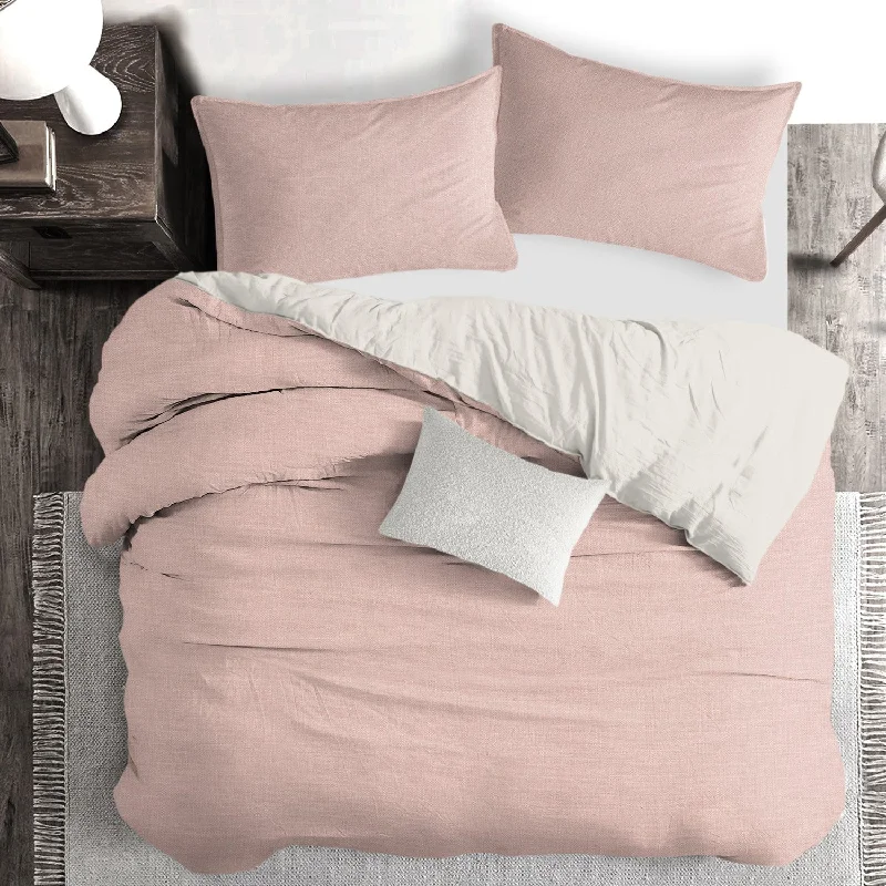 Sutton Blush Bedding